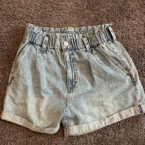 Super cute denim shorts from Aeropostale size 8